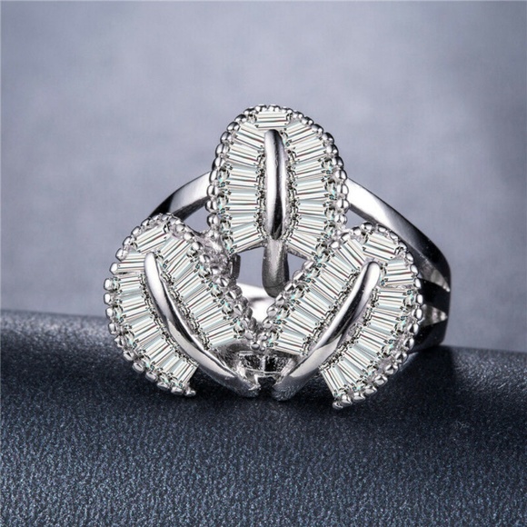 925 Silver  Ring White Sapphire  New - Picture 4 of 5